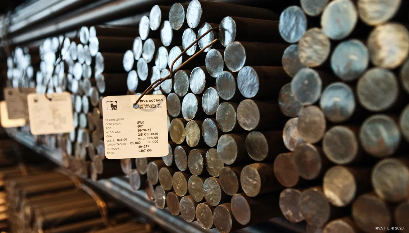  Hot rolled round steel bars