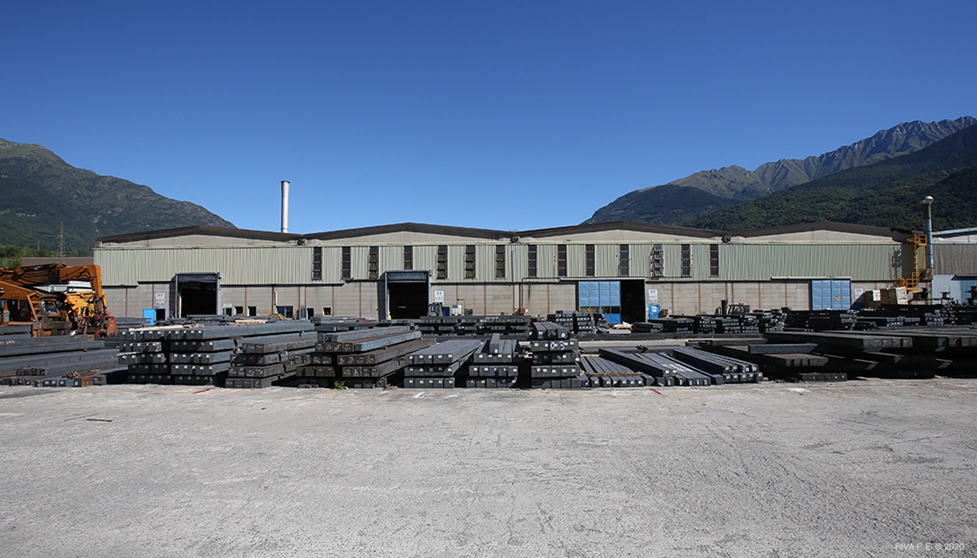 riva_acciaio_zulassungen_cerveno_3